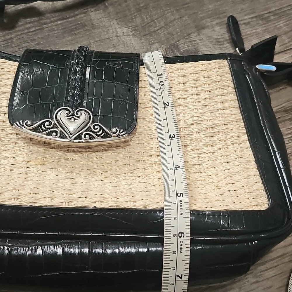 Black and Tan Women's Shoulder Bag